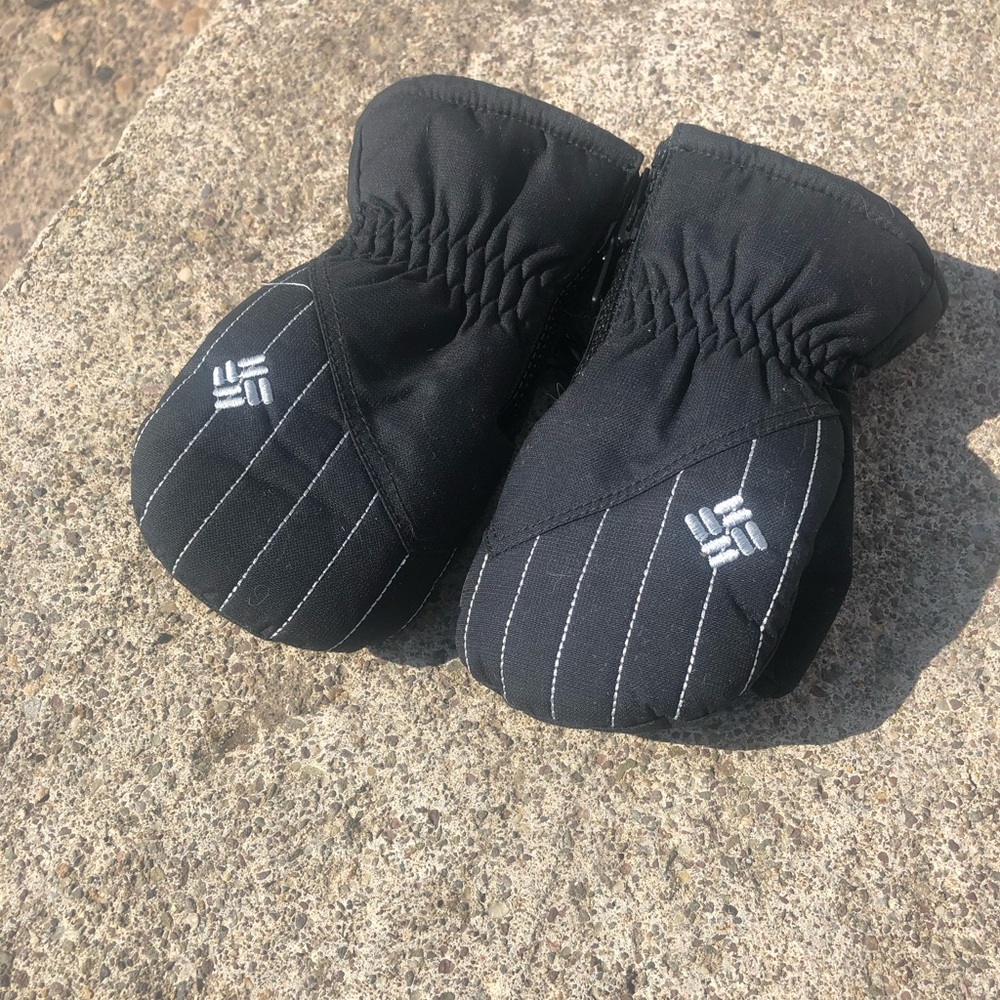 Columbia insulated mittens for toddler
